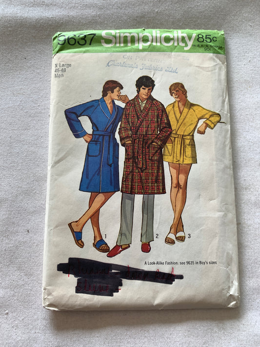 Simplicity Sewing Pattern 9637 Men's Robe, Two Lengths, Long Sleeves, Tie Belt, Size 46-48, Uncut, Vintage 1971