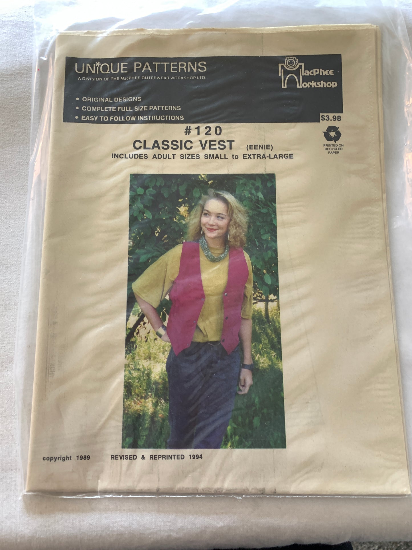 Unique Sewing Patterns 120 Adult Vest, Multi Size,  Pockets, Sleeveless, Button Front, Size 34-44, Uncut, Vintage 1989 