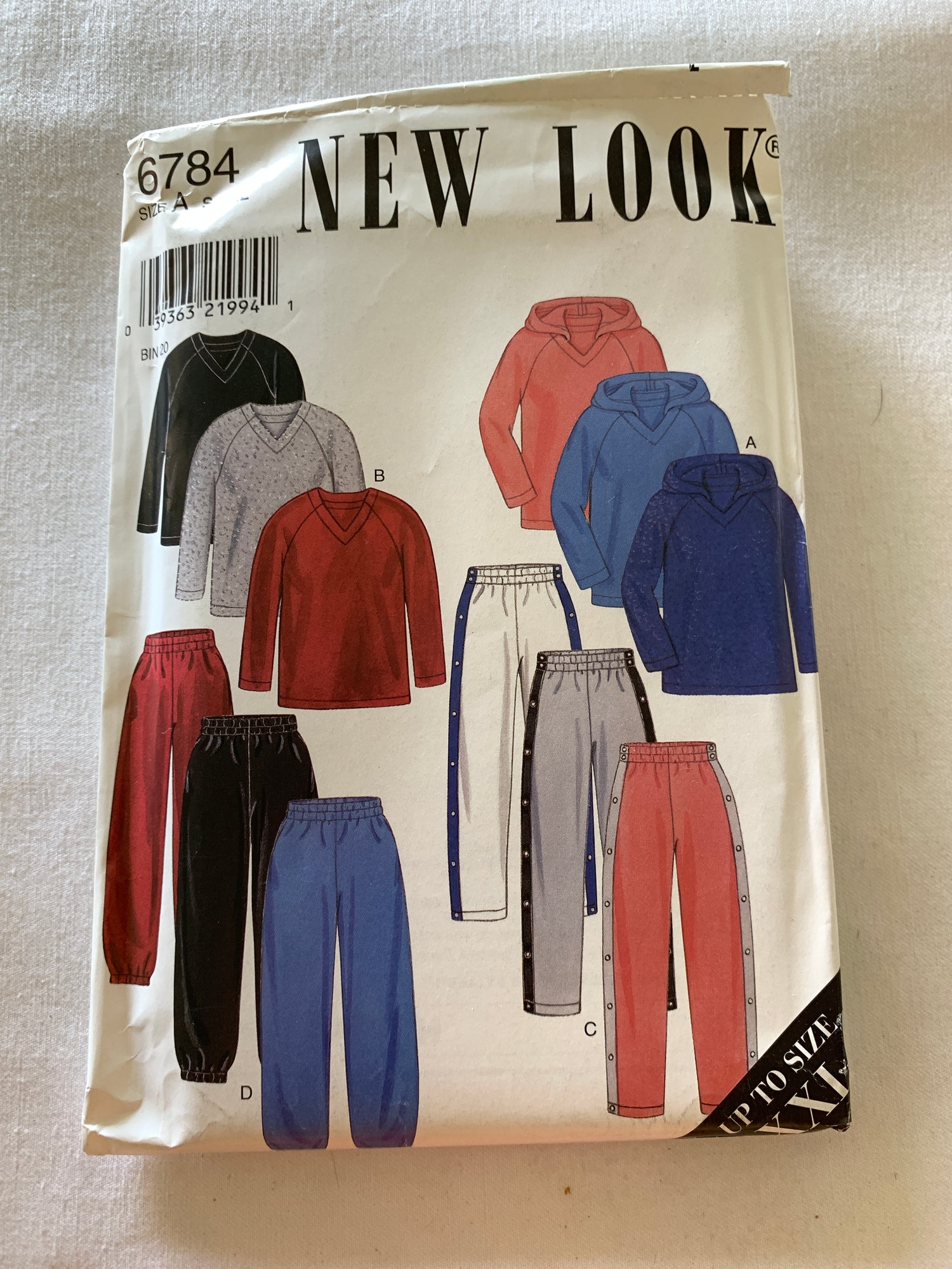 Simplicity New Look Sewing Pattern 6784 Men's/Misses' Sportswear, Jogging Suits, Top, Pants, Hoodie, Long Sleeves, Size 34-52, Uncut, 2003