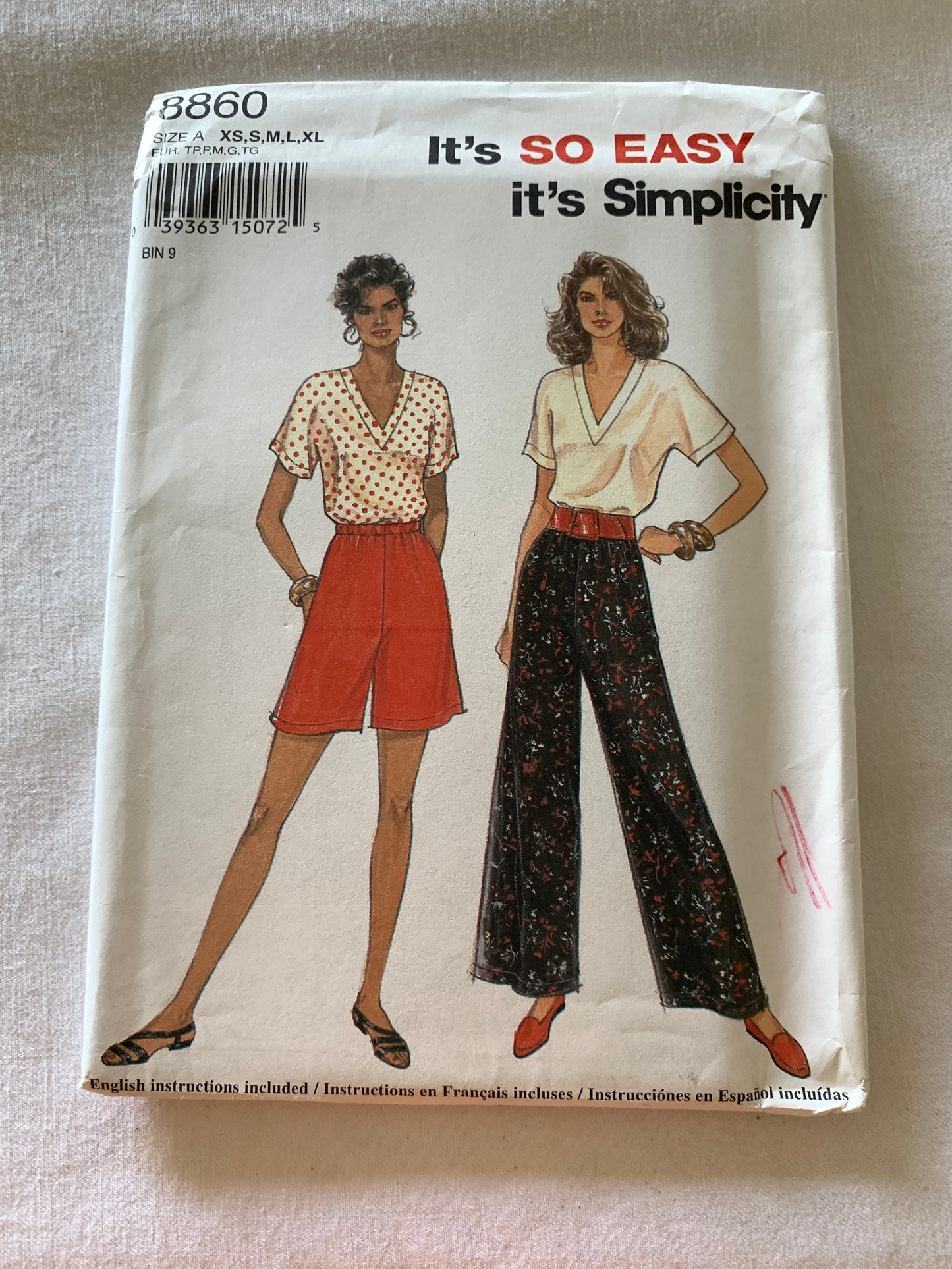 Simplicity Sewing Pattern 8860 Misses' Top, Shorts, Pants, Elastic Waist, Semi-Fitted, Short Sleeves, Size 6-24, Uncut, Vintage 1994