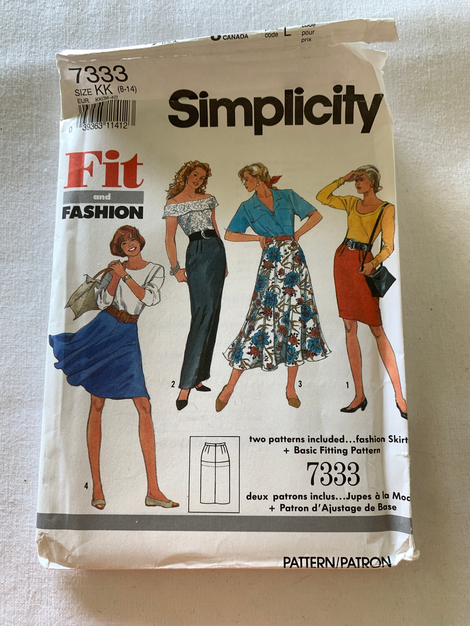 Simplicity Sewing Pattern 7333 Misses' Skirt, Slim, Flared, Two Lengths, Zipper back, 4 Variations, Size 8-14, Uncut, Vintage 1991