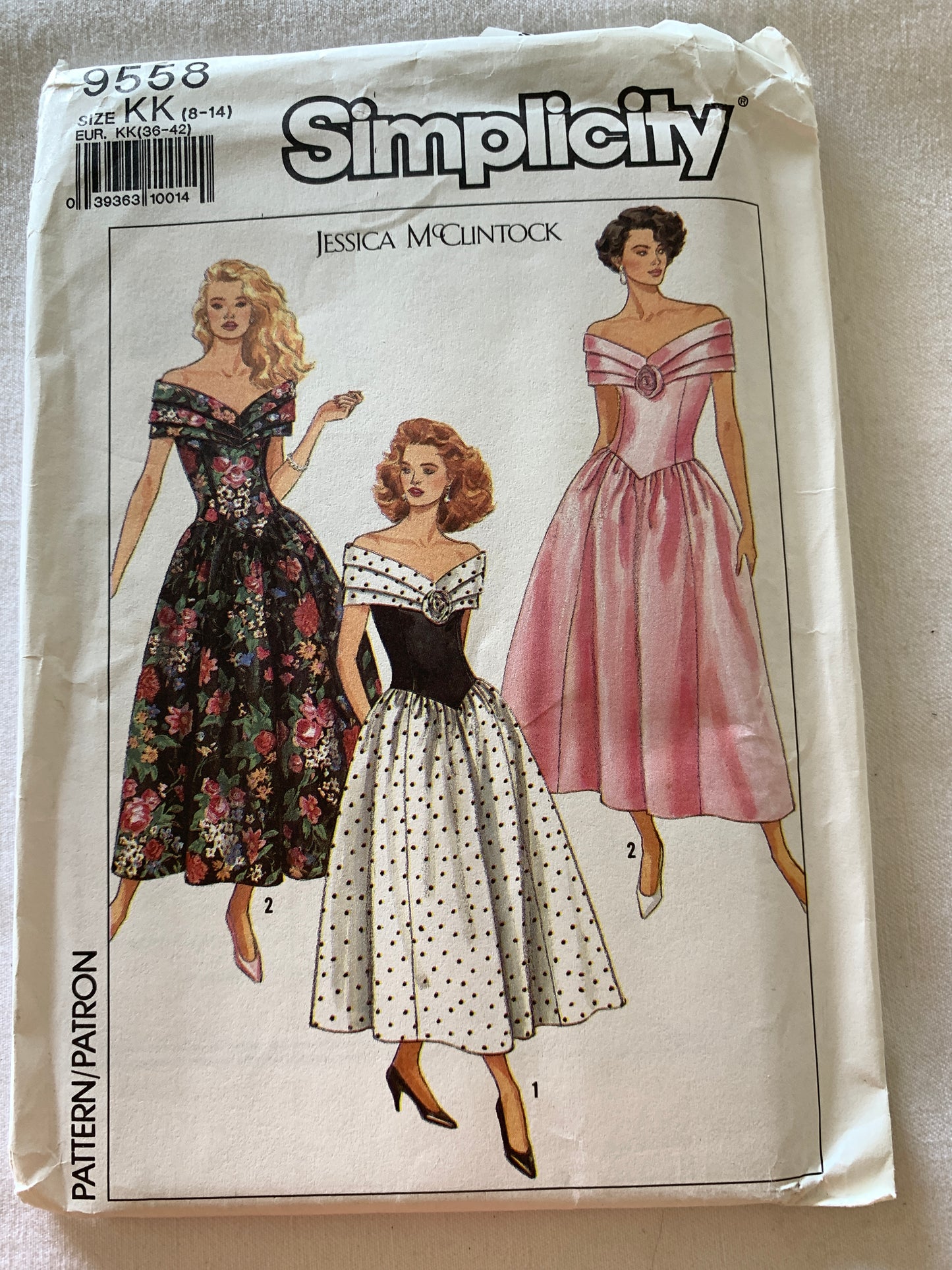 Simplicity Sewing Pattern Jessica McClintock 9558 Misses'/Misses' Petite Dress, Princess Seams, Zipper Back, Size 8-14, Uncut, Vintage 1989