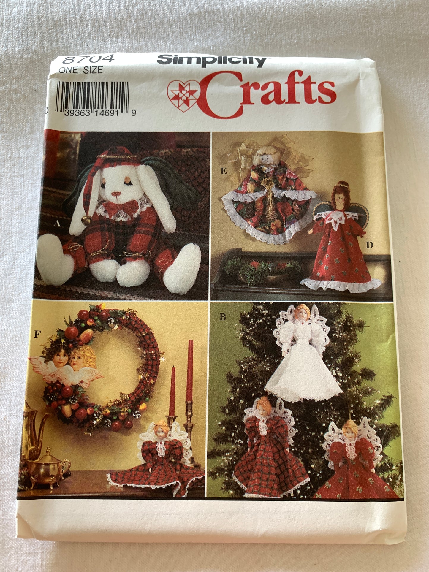 Simplicity Sewing Pattern 8704 Christmas Holiday Ornaments, Wreath, Bunny, Angels, Uncut, Vintage 1993