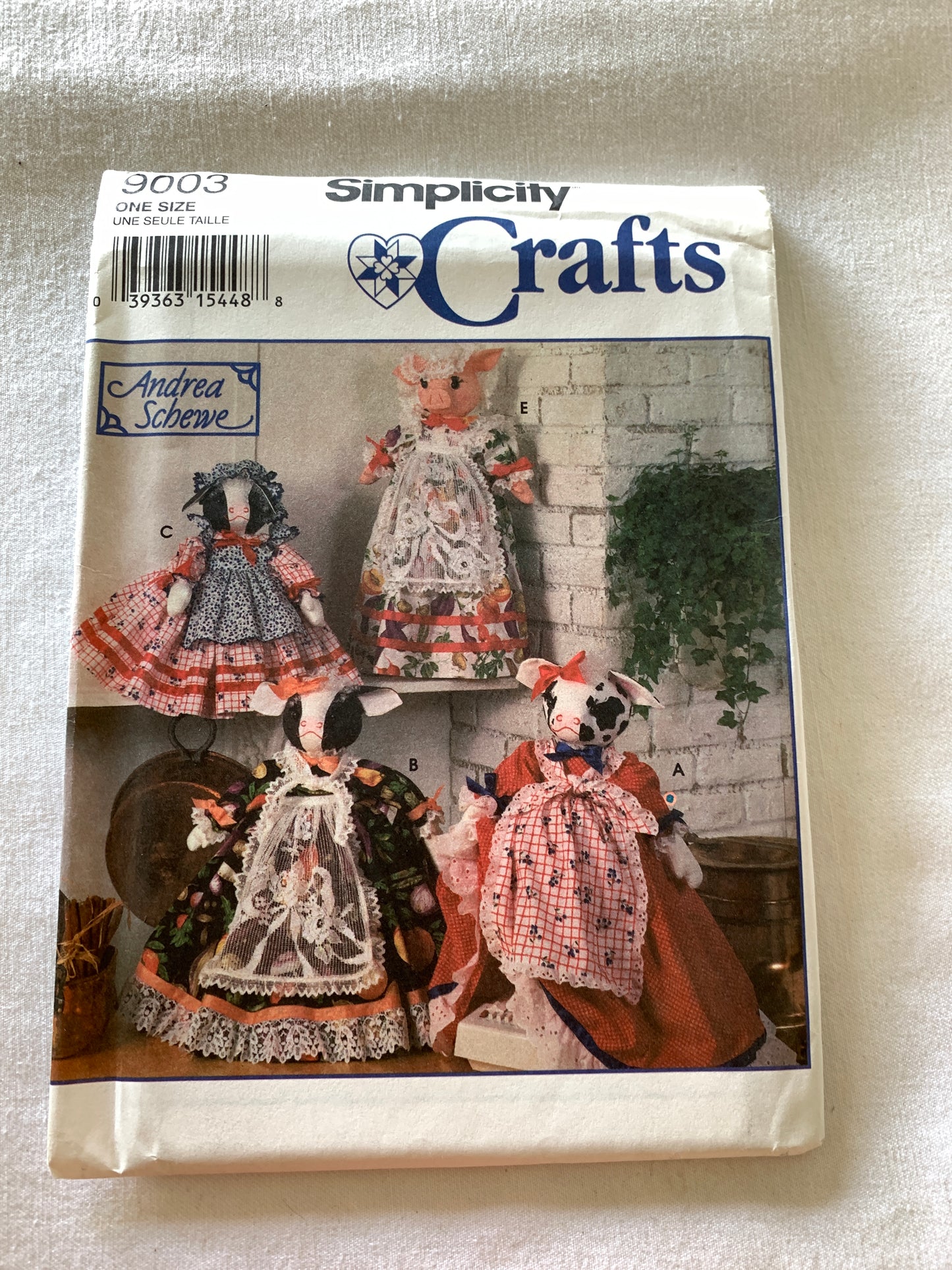 Simplicity Sewing Pattern 9003 Crafts, Kitchen Accessories, Cow, Pig, Appliance Covers, Oven Mitts, Uncut, Vintage 1994