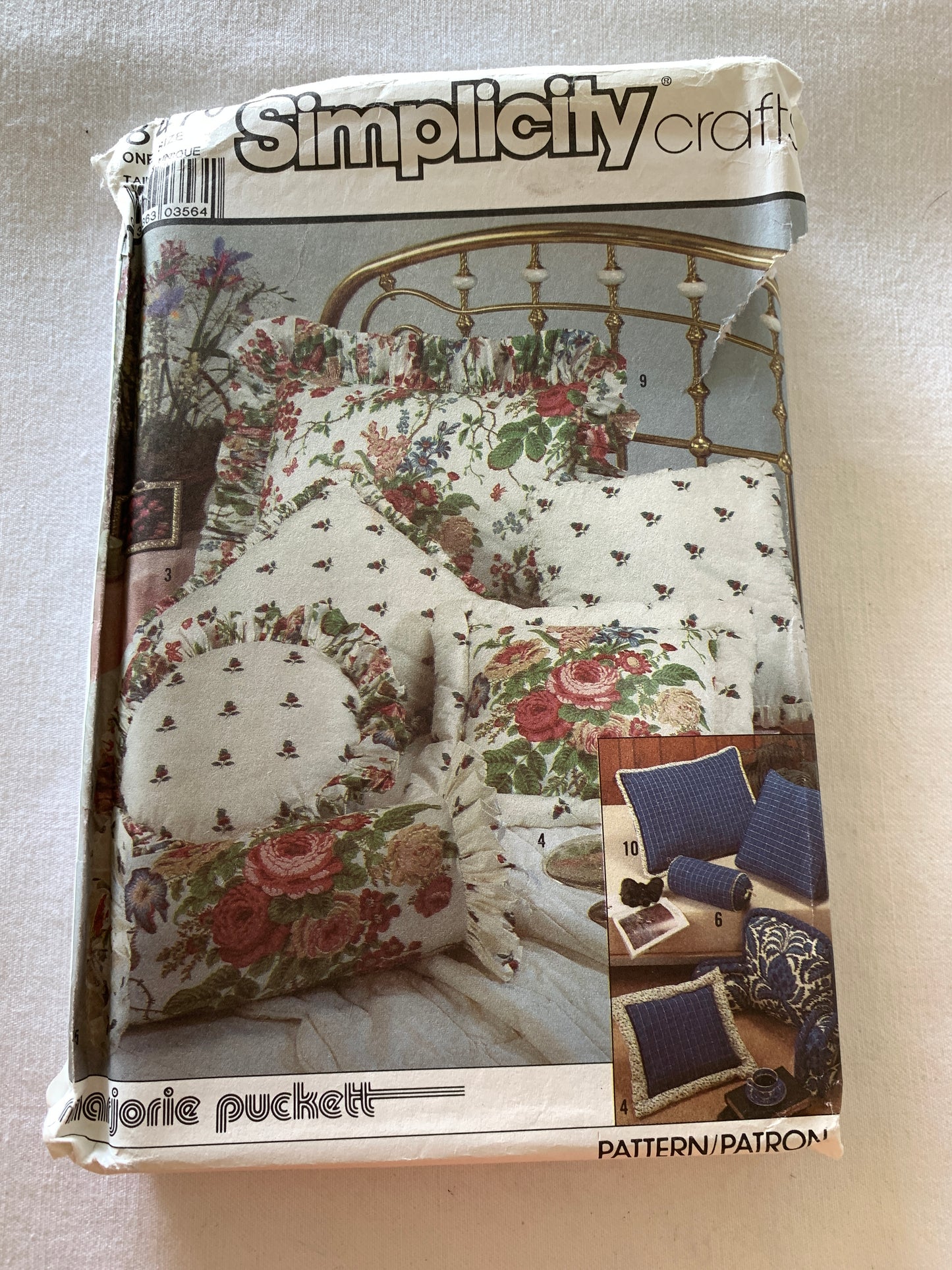 Simplicity Sewing Pattern 8470 Crafts, Pillow, Square, Roll, Oval, Wedge, Sham, 10 Variations, Uncut, Vintage 1987