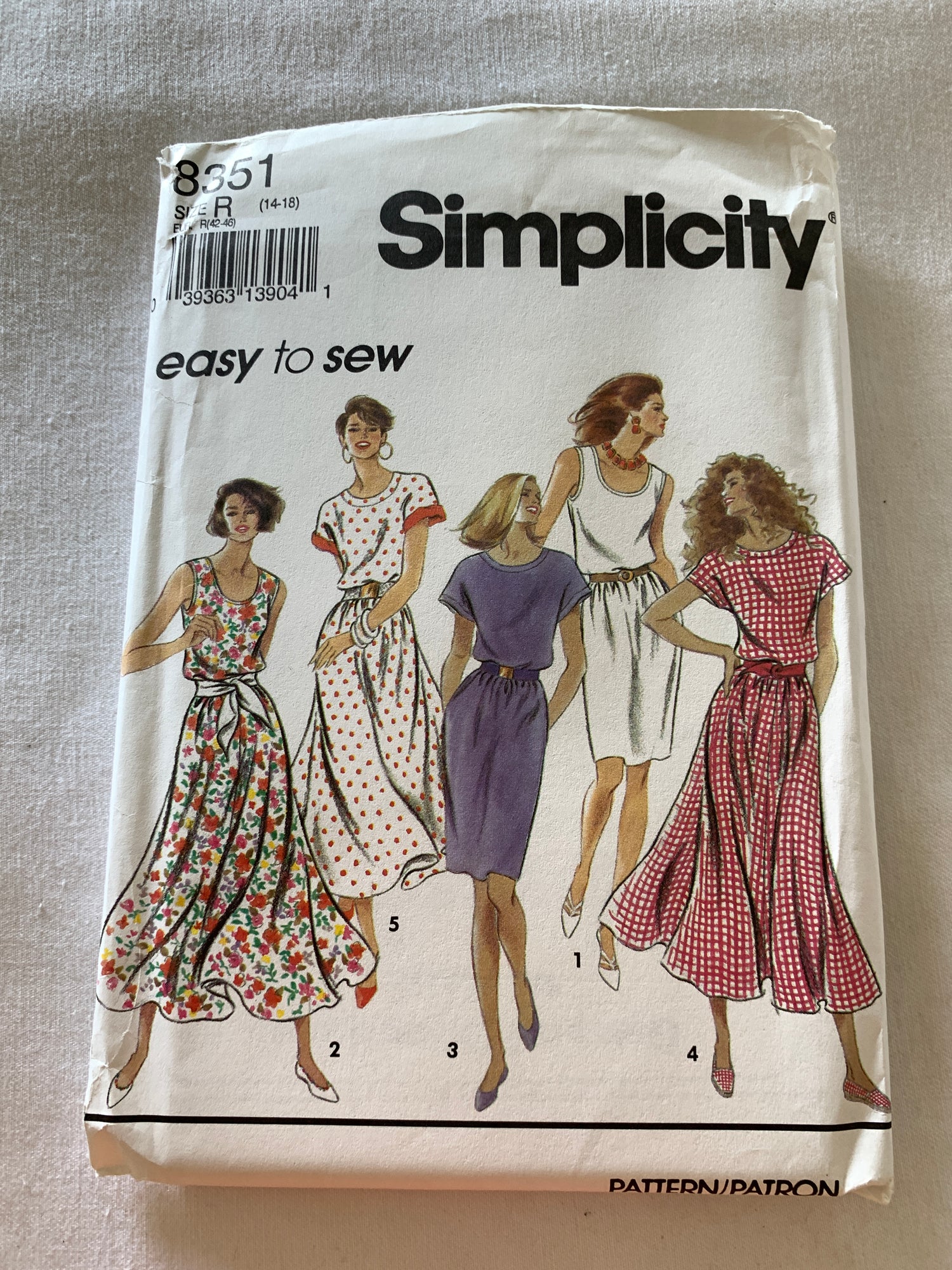 Simplicity Sewing Pattern 8351 Misses'/Miss Petite Dresses, Slim, Flared Skirt, Pullover, Pockets, Long Kimono Sleeves, Size 14-18, Uncut, Vintage 1993