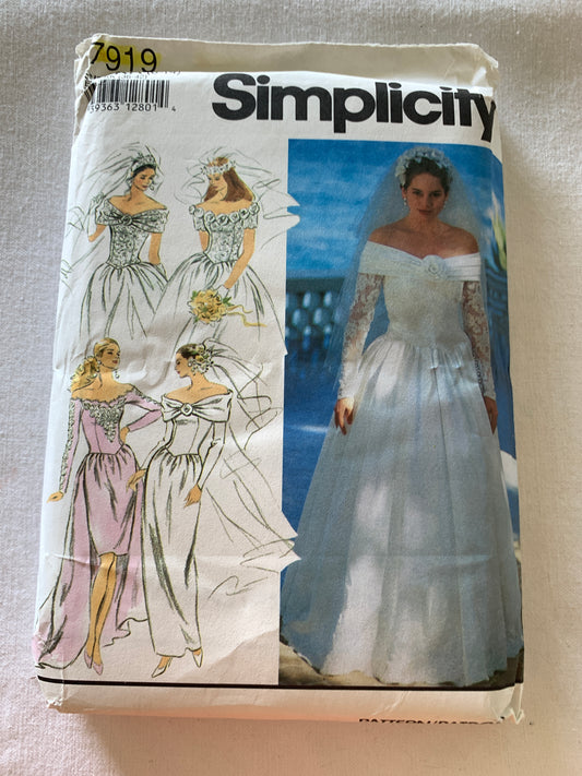 Simplicity Sewing Pattern 7919 Misses'/Miss Petite, Lined Bride Dress, Bridesmaids' Princess Seams, Long/Short Sleeves, Detachable Train, Size 18-14, Uncut, Vintage 1992