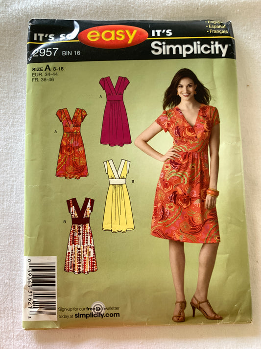 Simplicity Sewing Pattern 2957 Misses' Dresses, 3 Variations, Sleeveless, Tie End, Size 8-18, Uncut, Vintage 2008