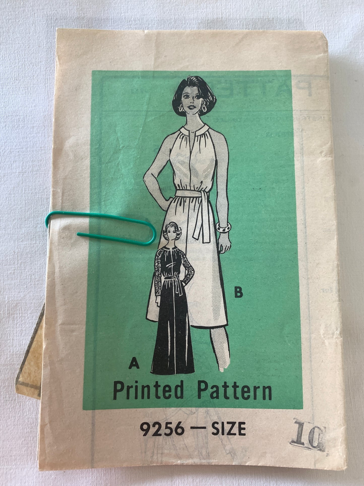 Free Press Sewing Pattern 9256 Misses' Dress, Tie Belt, Two Lengths, Size 10, Cut, Vintage 1963