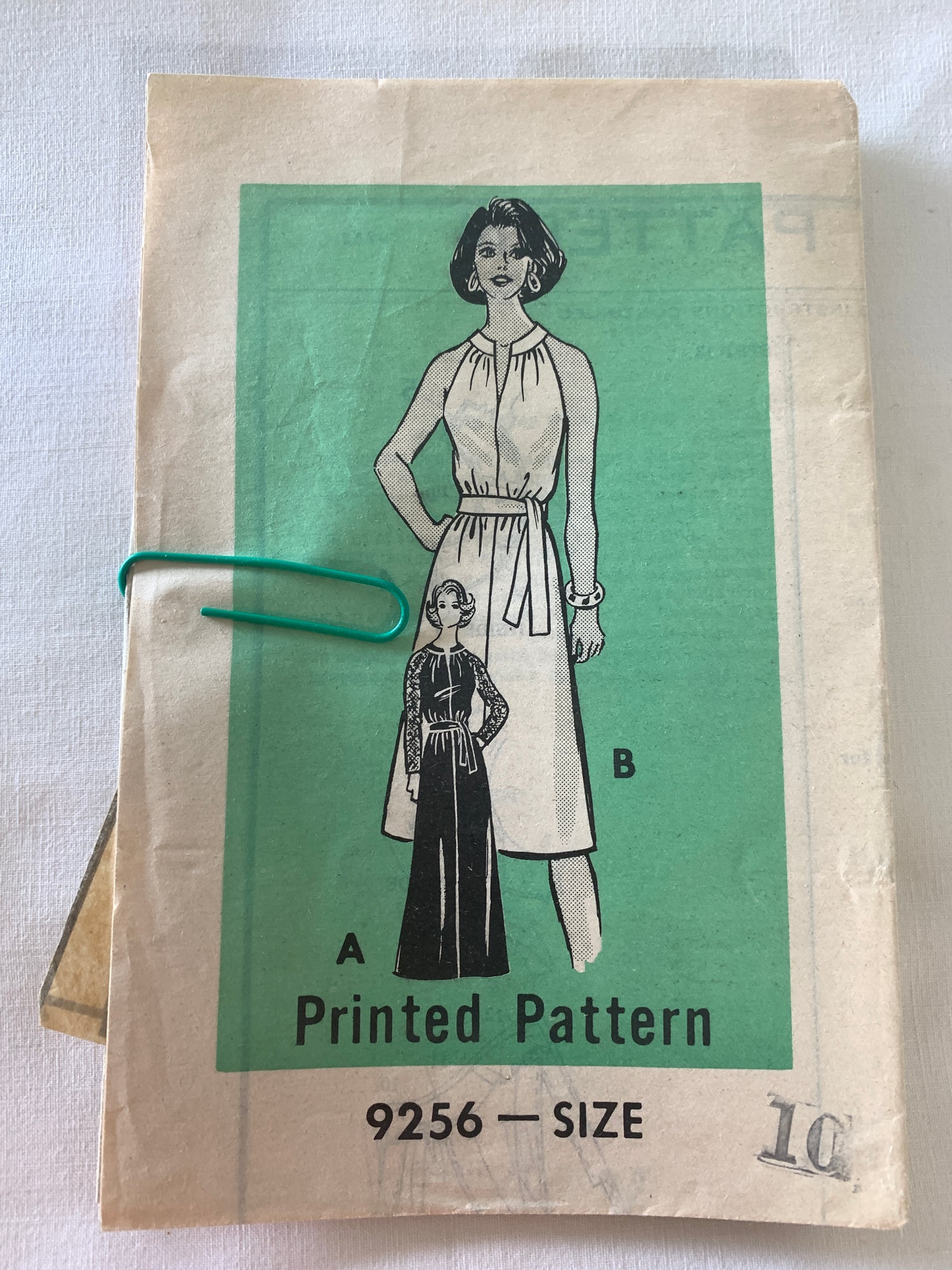 Free Press Sewing Pattern 9256 Misses' Dress, Tie Belt, Two Lengths, Size 10, Cut, Vintage 1963