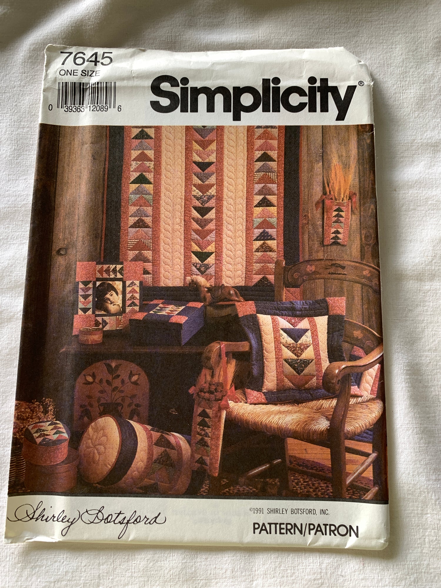 Simplicity Shirley Botsford Sewing Pattern 7645 Crafts, Quilt, Picture Frame, Pillow, Neck Roll, Uncut, Vintage 1991