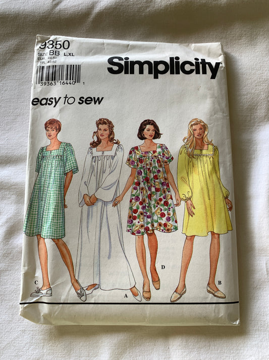 Simplicity Sewing Pattern 9353 Misses' Skirt, Zipper Back, Pleat, Flared, Size 12, Uncut, Vintage 1989