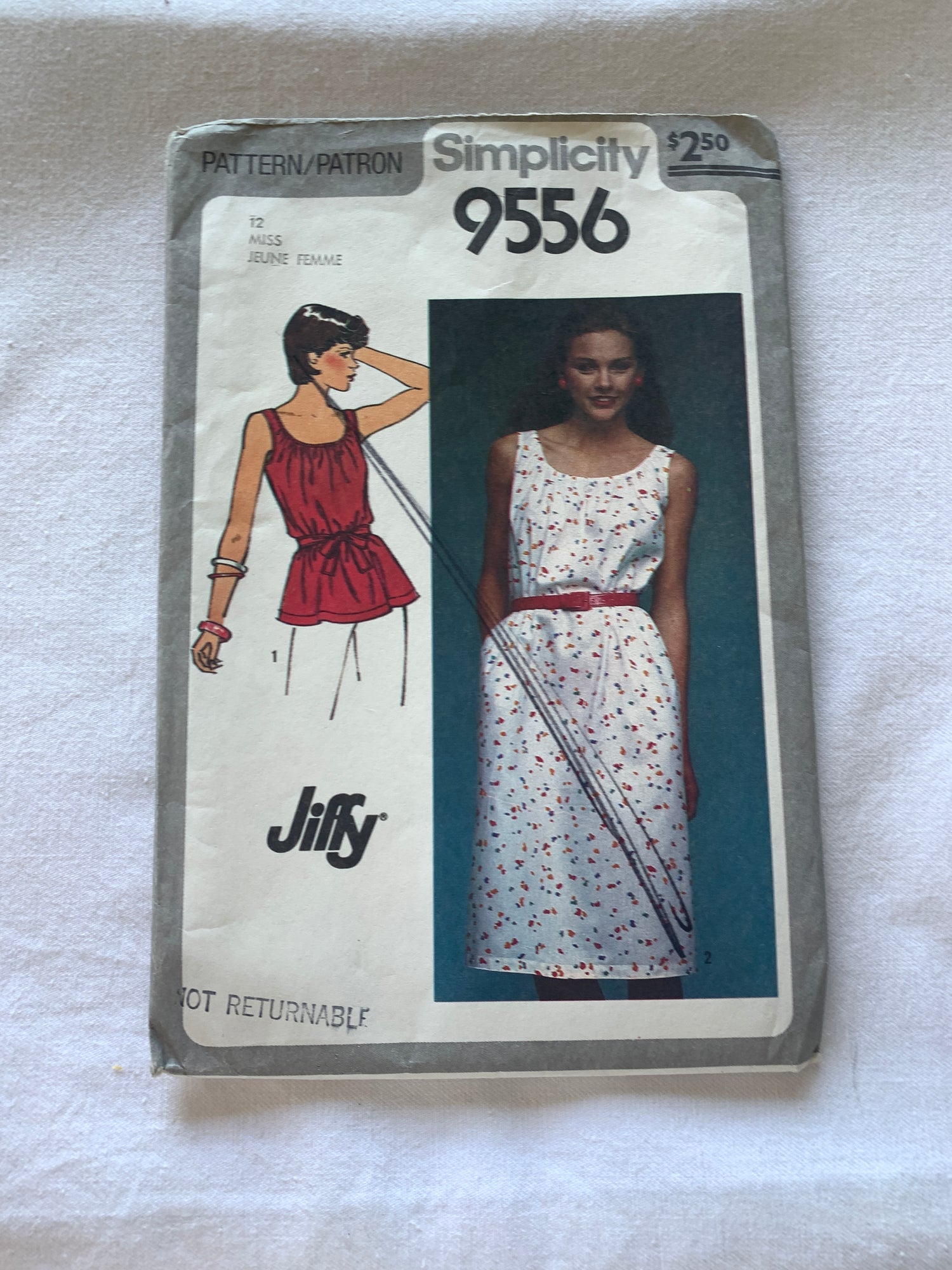 Simplicity Jiffy Sewing Pattern 9556 Misses' Dress, Pullover, Top, Pockets, Two Lengths, Sleeveless, Size 14-16, Cut, Vintage 1977 (Copy)