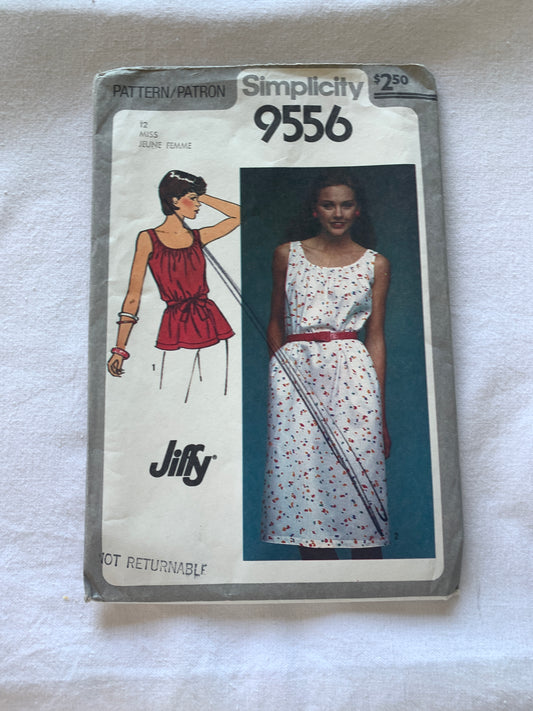 Simplicity Jiffy Sewing Pattern 9556 Misses' Dress, Pullover, Top, Pockets, Two Lengths, Sleeveless, Size 14-16, Cut, Vintage 1977 (Copy)