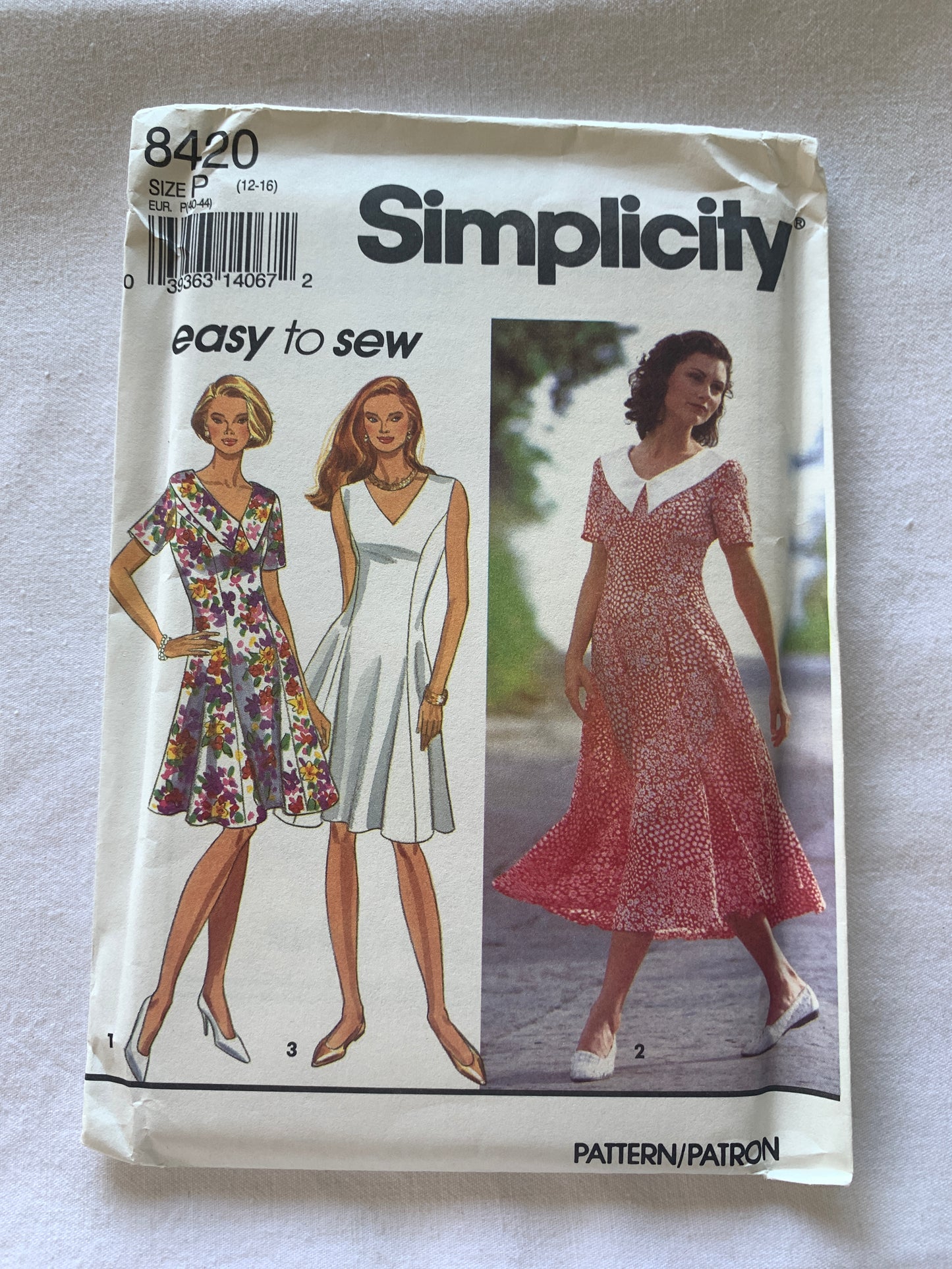 Simplicity Sewing Pattern 8420 Misses'/Petite Dress, Princess Seams, Button Front, Two Lengths, Size 12-16 Uncut, Vintage 1993