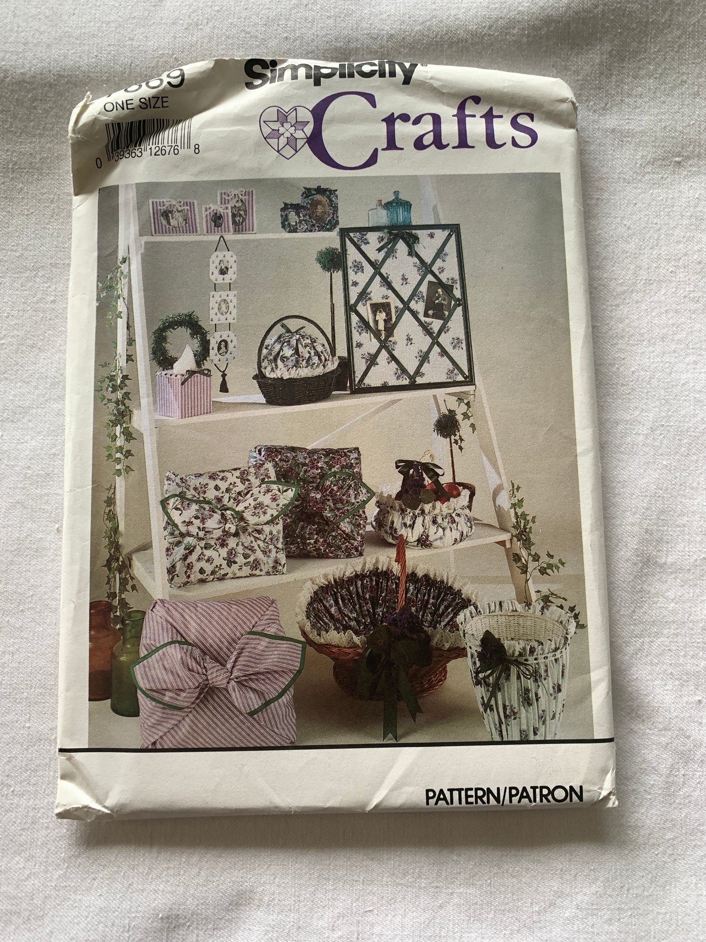 Simplicity Sewing Pattern 7869 Crafts, Small/Large Frames, Baskets, Various Sizes, Uncut, Vintage 1992