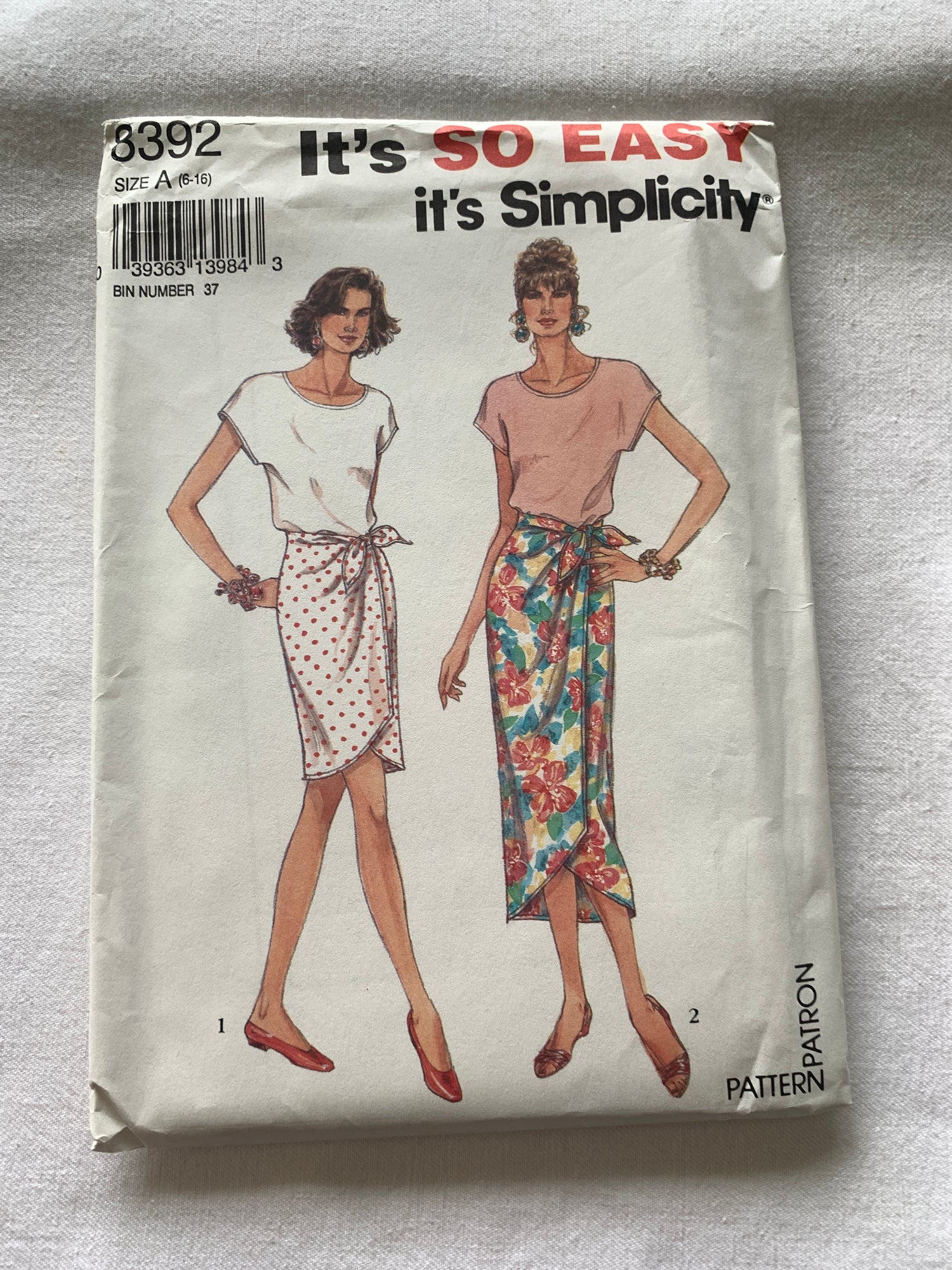 Simplicity Sewing Pattern 8392 Misses' Mock Sarong Skirt, Two Lengths, Top, Elastic Waist, Stretch Knit, Size 6-16, Uncut, Vintage 1993