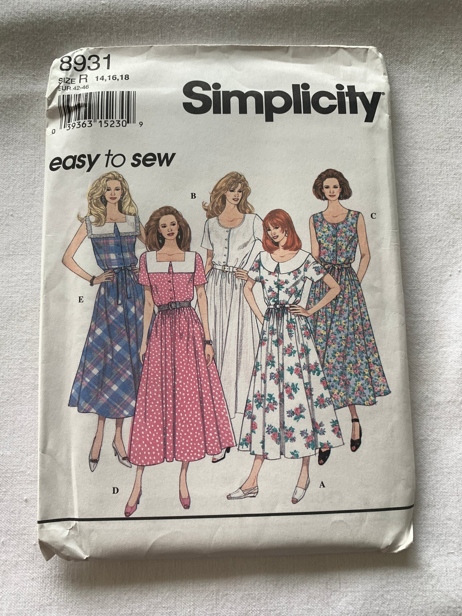 Simplicity Sewing Pattern 8931 Misses'/Miss Petite Dress, Slim, Flared Skirt, Tie Belt, Button Front, Pockets, Size 14-18, Uncut, Vintage 1994