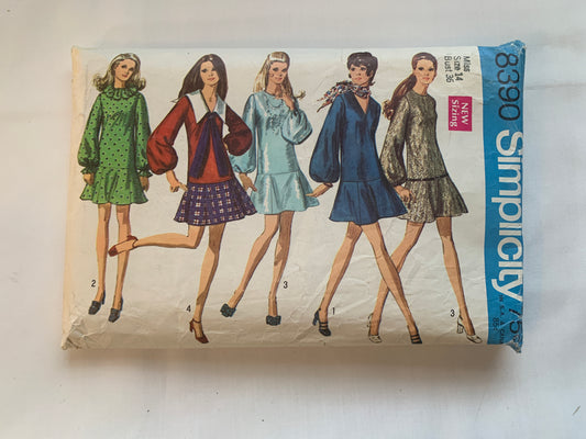 Simplicity Sewing Pattern 8390 Misses'/Juniors' Mini Dress, Back Zipper, Long Sleeves, Flared Skirt, Sailor Collar, Size 14, Cut, Vintage 1969