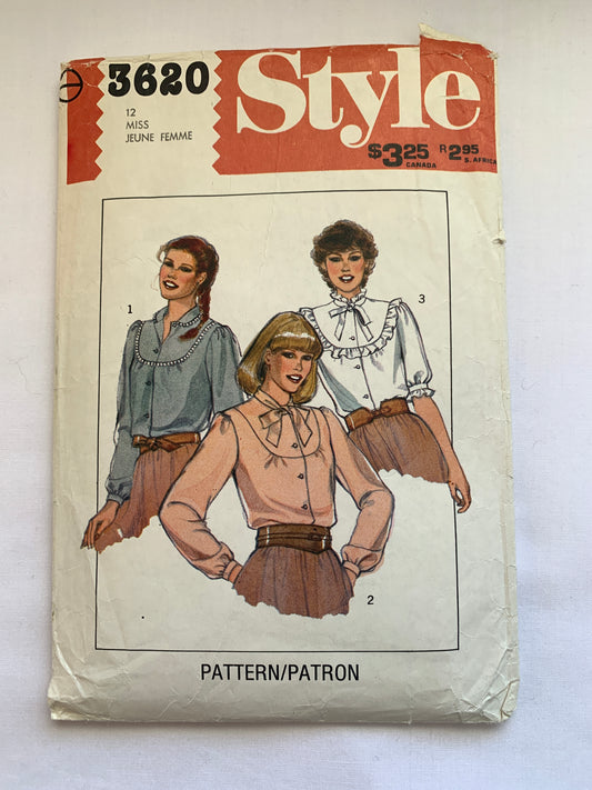 Style Sewing Pattern 620 Misses' Tops, Blouses, Button Front, 3 Variations, Long/Short Sleeves, Collar, Size 12, Cut, Vintage 1982