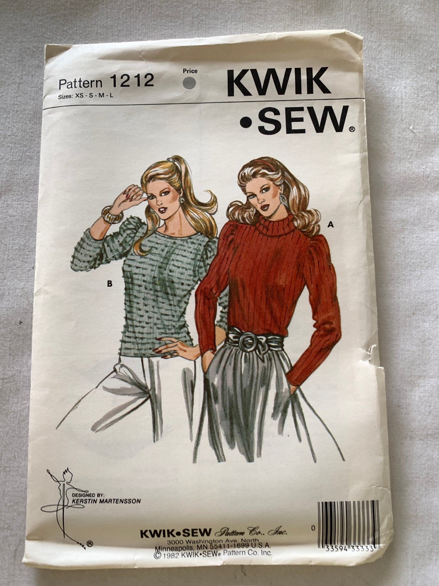 KWIK Sewing Pattern 1212 Misses' Top, Long Sleeves, Pocket, Turtleneck, 2 Variations, Size XS-XL, Uncut, Vintage 1994