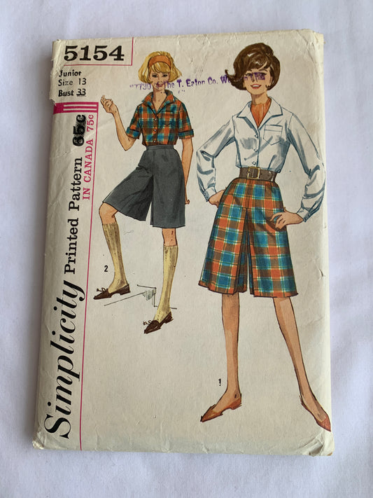 Simplicity Sewing Pattern 5154 Misses'/Juniors Cullotes, Blouse, Two Lengths, Long/Short Sleeves, Button Front, Size 13, Cut, Vintage 1962