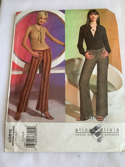 Vogue Sewing Pattern V2812 Misses'/Misses' Petite Pants, Close-Fitting, Pockets,Fly Zipper, Straight, Size 12-16, Cut, 2002