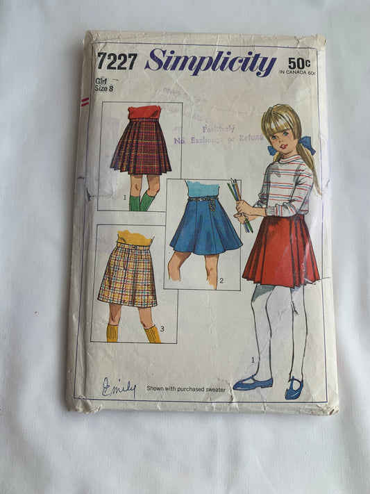 Simplicity Sewing Pattern 7227 Girls' Skirts, 3 Variations, Full Flared, Zipper Back, Size 8, Cut, Vintage 1967
