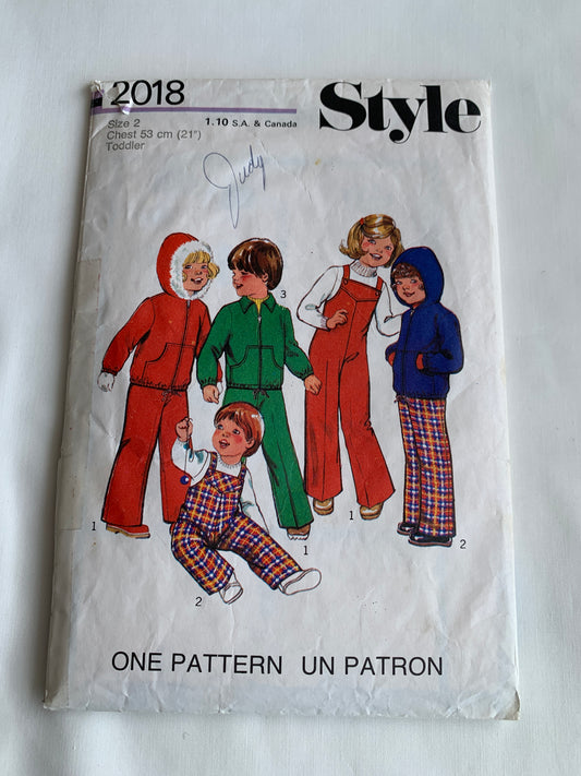 Style Sewing Pattern 2018 Toddlers' Unlined Jacket, Dungarees, Long Sleeves, Hood, Pockets, Zipper Front, Size 2, Cut, Vintage 1977