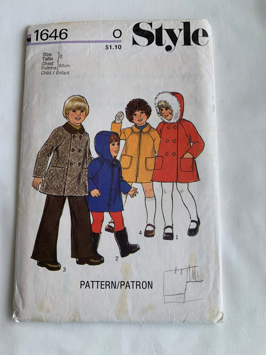 Style Sewing Pattern 1646 Child's/Boys'/Girls' Lined Coat, Hood, Button/Zipper Front, Collar, Pockets, Size 2, Cut, Vintage 1976