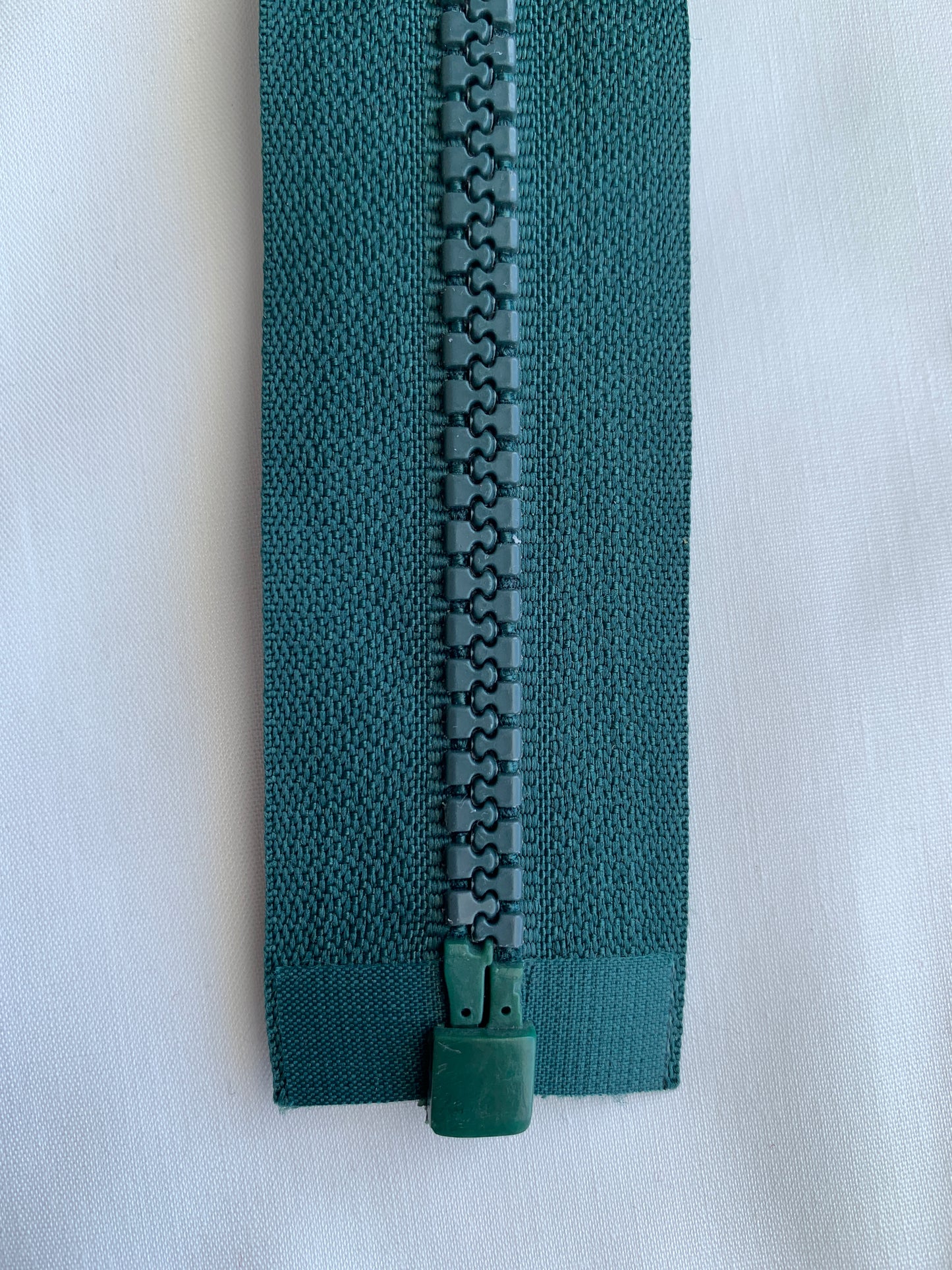 Molded Plastic Zipper, Separating, 24 Inch, Forest Green Color, Green Pull, New