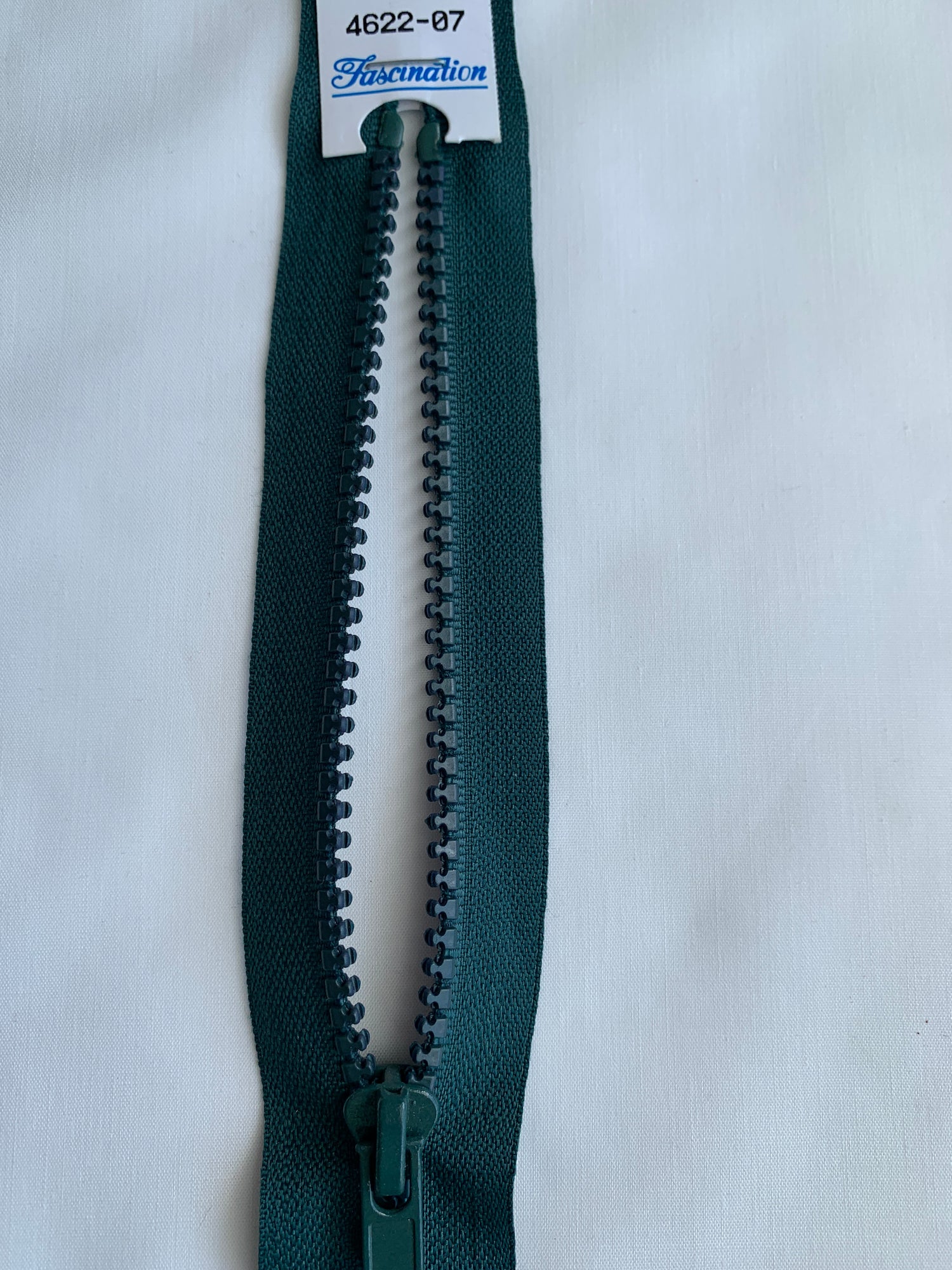 Molded Plastic Zipper, Separating, 22 Inch, Forest Green Color, Black Pull, New 