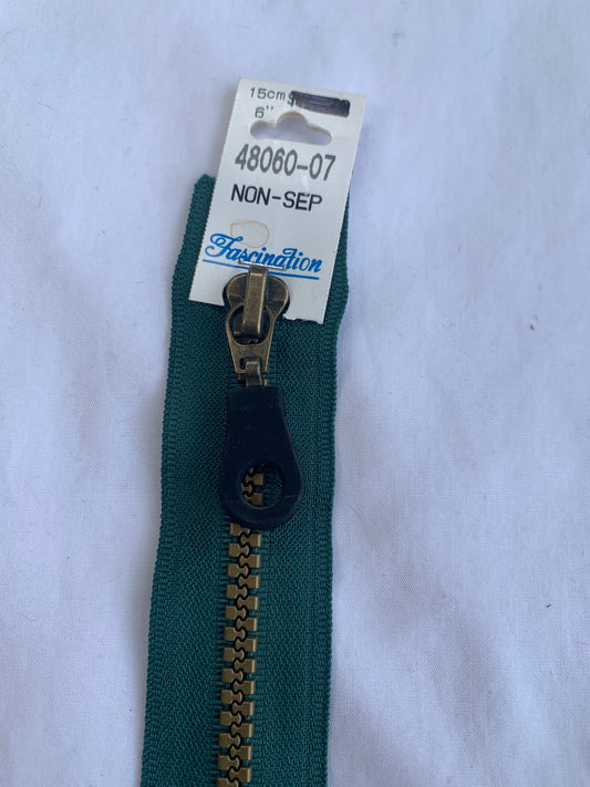 6 Inch Non-Separating Zipper, Forest Green, Molded Plastic, New