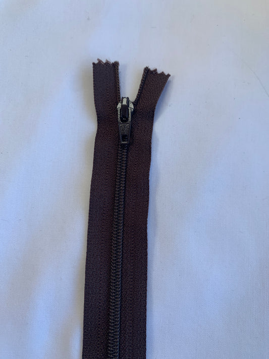 14 Inch Non-Separating Zipper, Walnut Brown, Molded Plastic, New