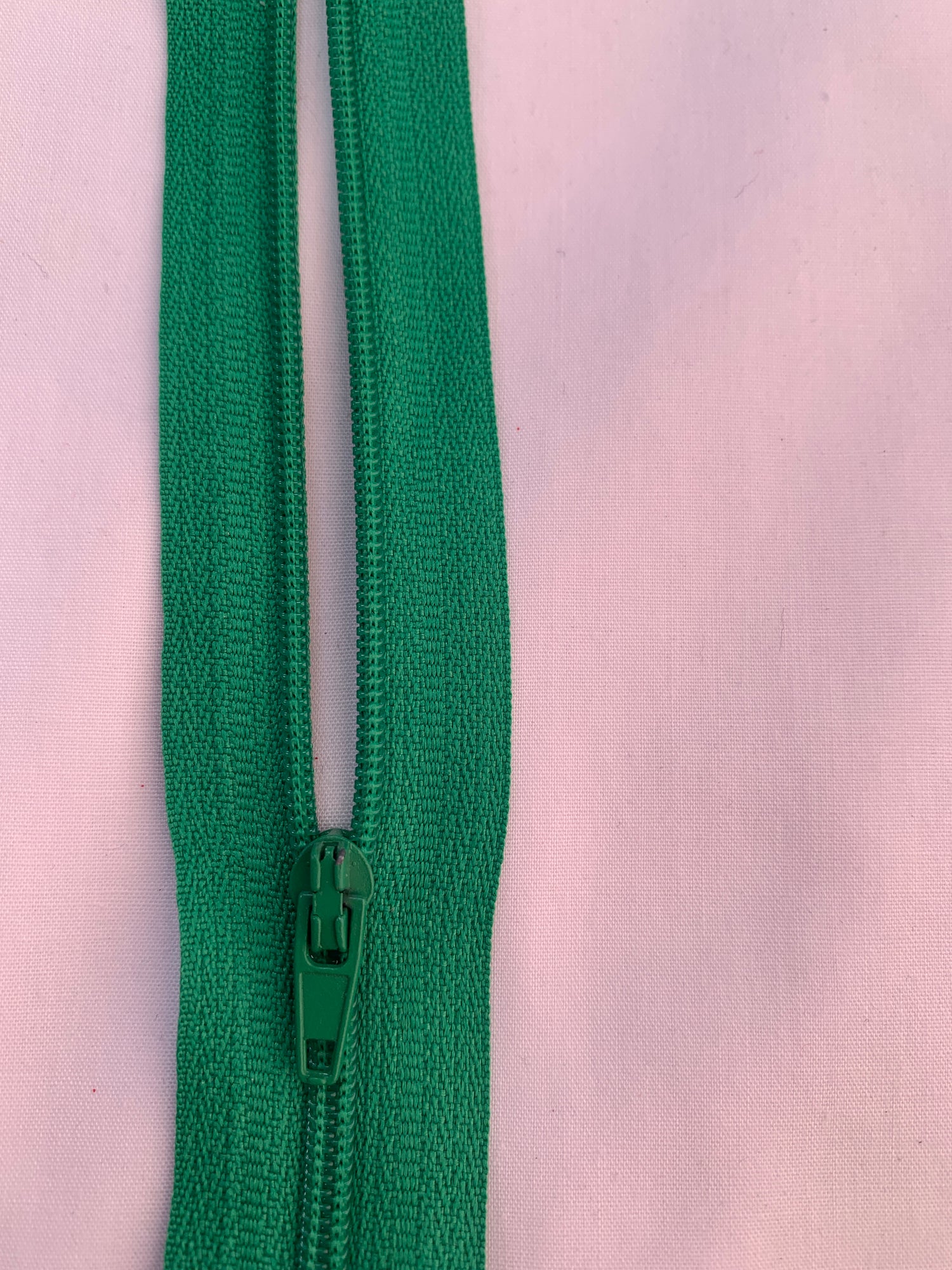 14 Inch Non-Separating Zipper, Sheen Green, Molded Plastic, New 
