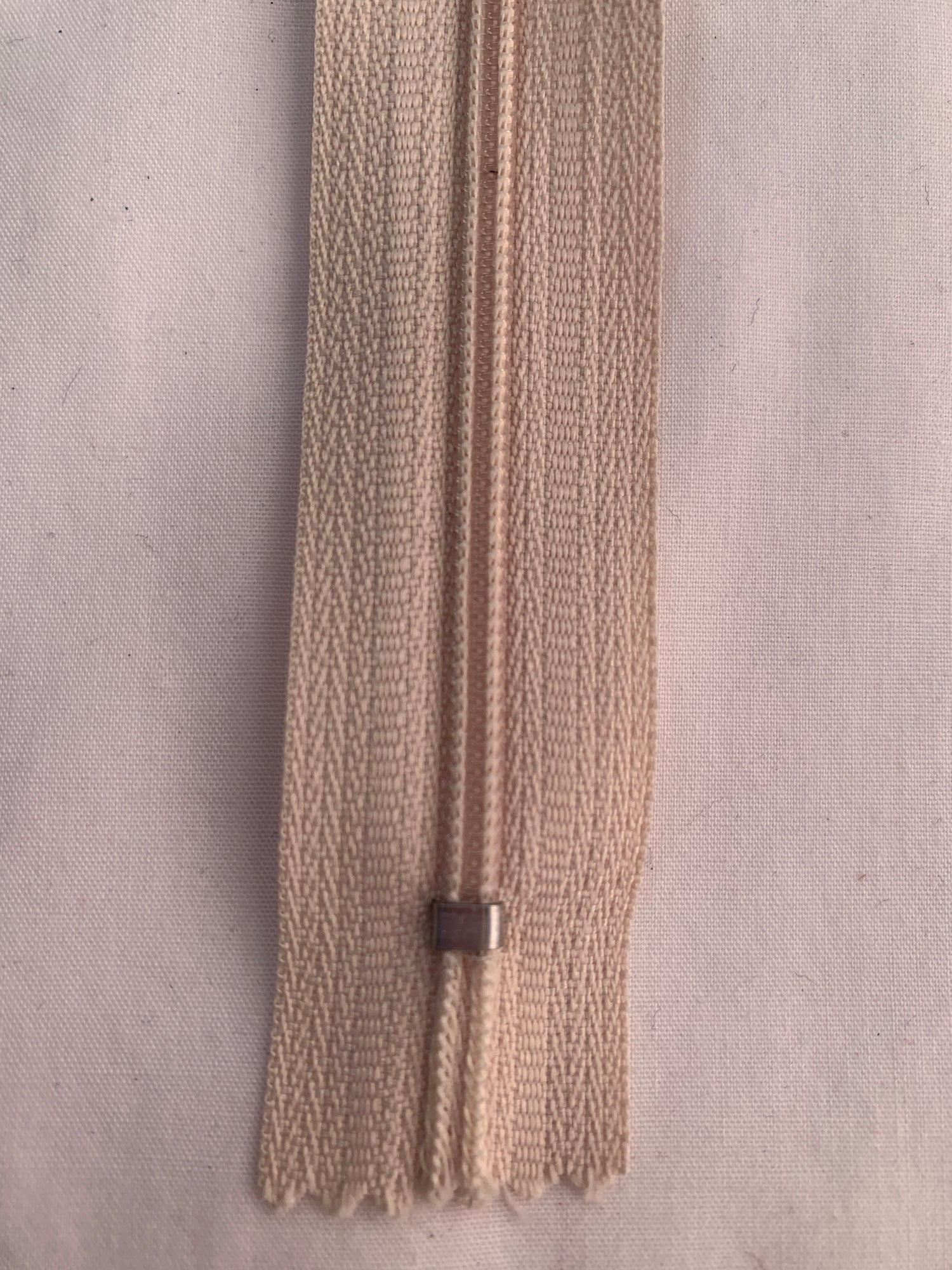 20 Inch Non-Separating Zipper, Beige Color, Molded Plastic, New
