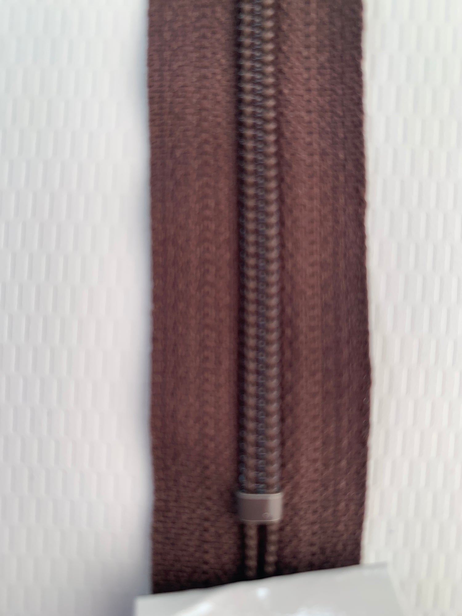 7 Inch Non-Separating Zipper, Chocolate Brown, Molded Plastic, New