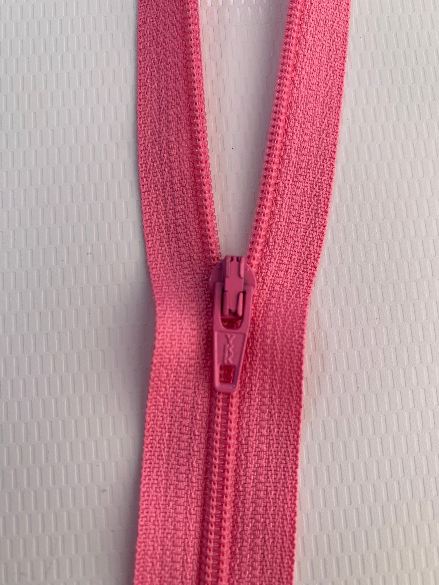 7 Inch Non-Separating Zipper, Pink, Molded Plastic, New