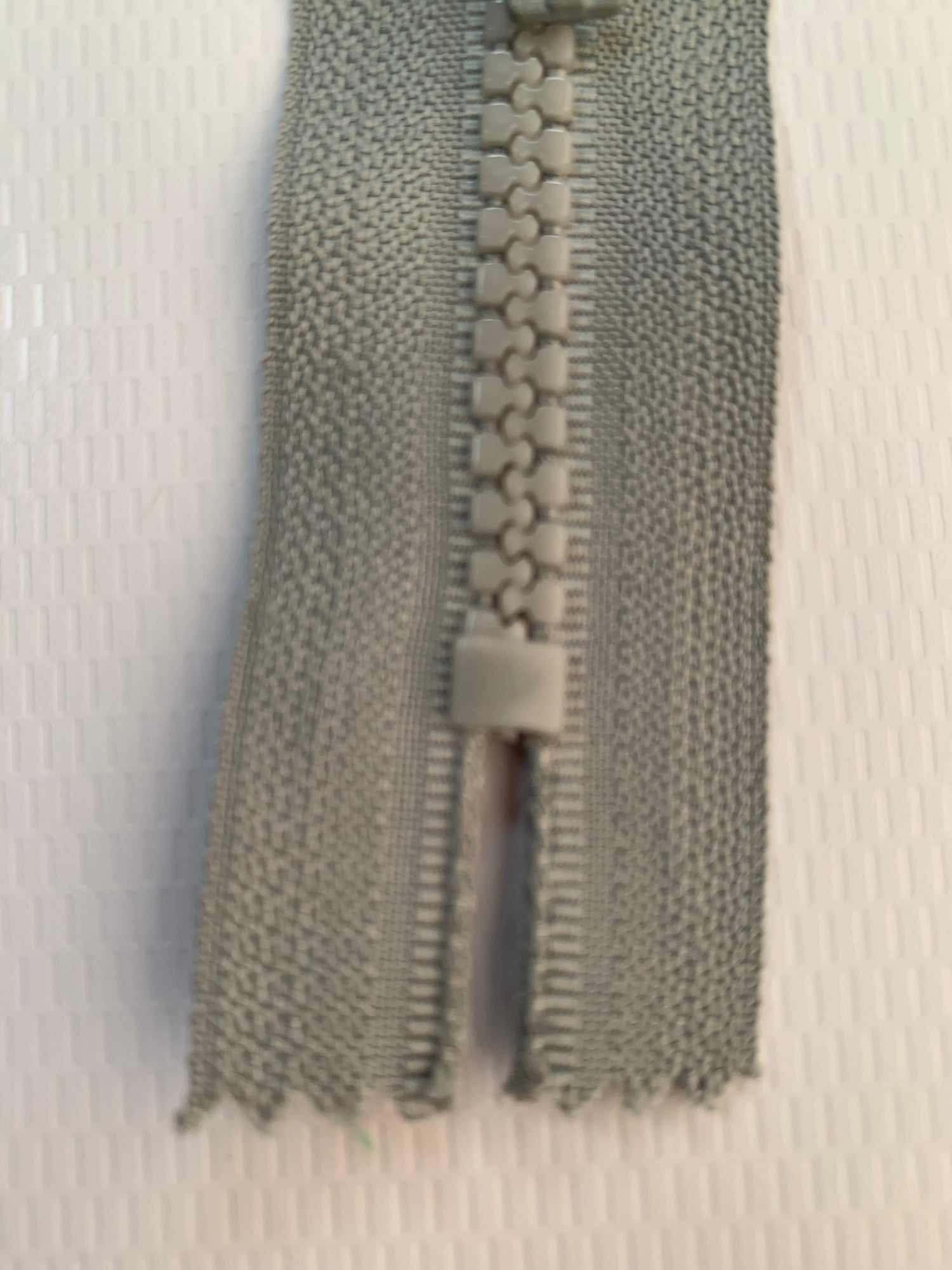 6 Inch Non-Separating Zipper, Seafoam Green, Molded Plastic, New