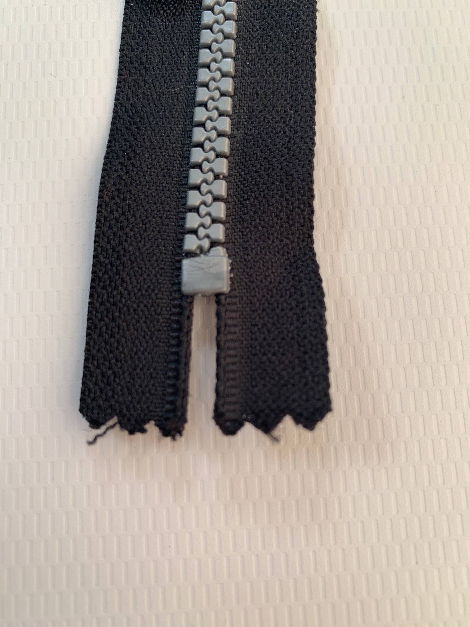 6 Inch Non-Separating Zipper, Black, Molded Plastic, New