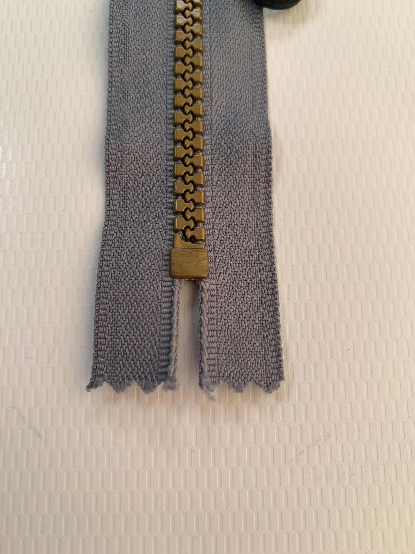 6 Inch Non-Separating Zipper, Medium Gray, Molded Plastic, New