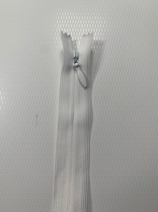 8 Inch Invisible Non-Separating, White, Plastic Zipper