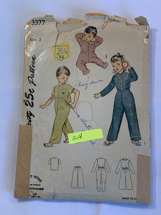 Simplicity Sewing Pattern 3377 Toddlers'/Boy's/Girls' Pajamas, Top, Pants, Transfers, Long Sleeves, Elastic Waist, Size 3, Cut, Vintage 1949