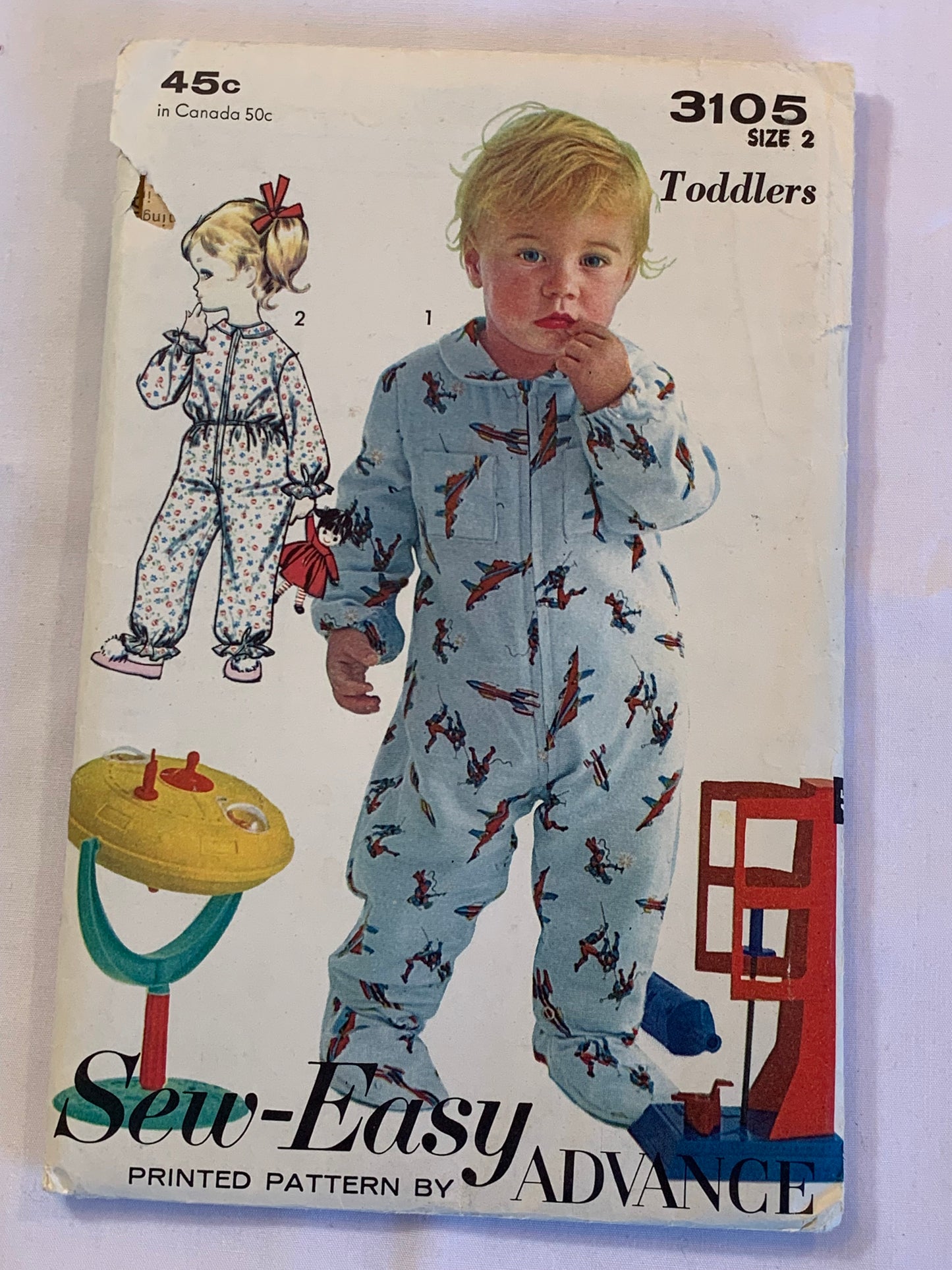 Advance Sewing Pattern 3105 Toddlers' Pajamas, Astronaut Suit, Long Sleeves, Poclets, Booties, Elastic Waist, Zipper Front, Size 2, Cut, Vintage 1950