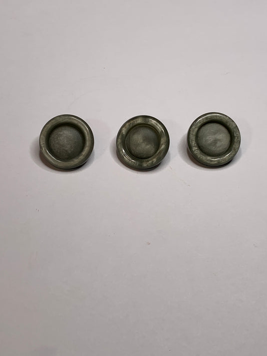 Vintage 3 Round Plastic Buttons, Shank, Green, 1.8 cm, New/Old Stock