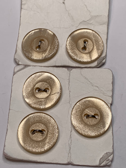 Vintage 5 Round Plastic Buttons, 2 Holes, Pink, 1.8 cm, New/Old Stock