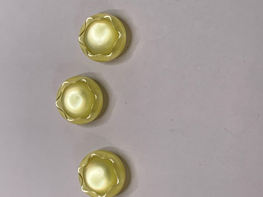 Vintage Children/Baby 3 Plastic Buttons, Shank, Yellow, 1.2 cm, New/Old Stock