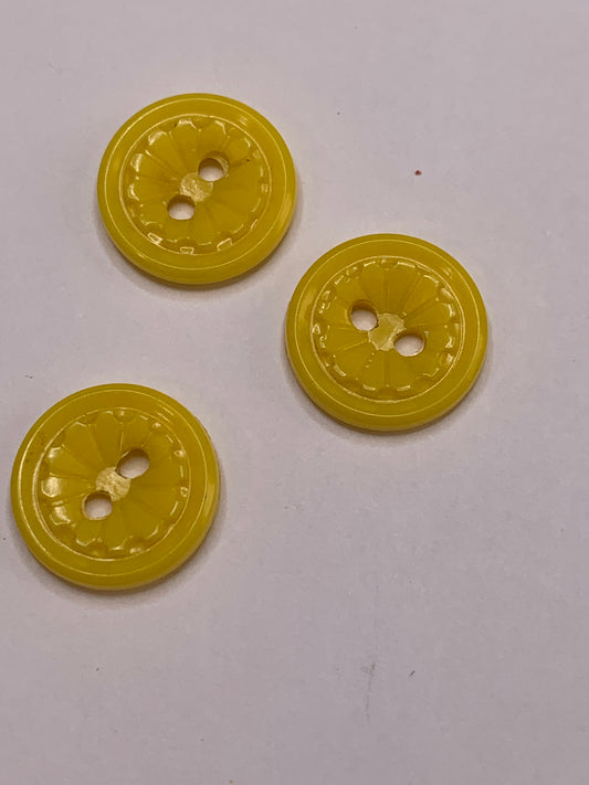 Vintage Children/Baby 3 Round Plastic Buttons, Two Holes, Yellow, 1.5 cm, New/Old Stock
