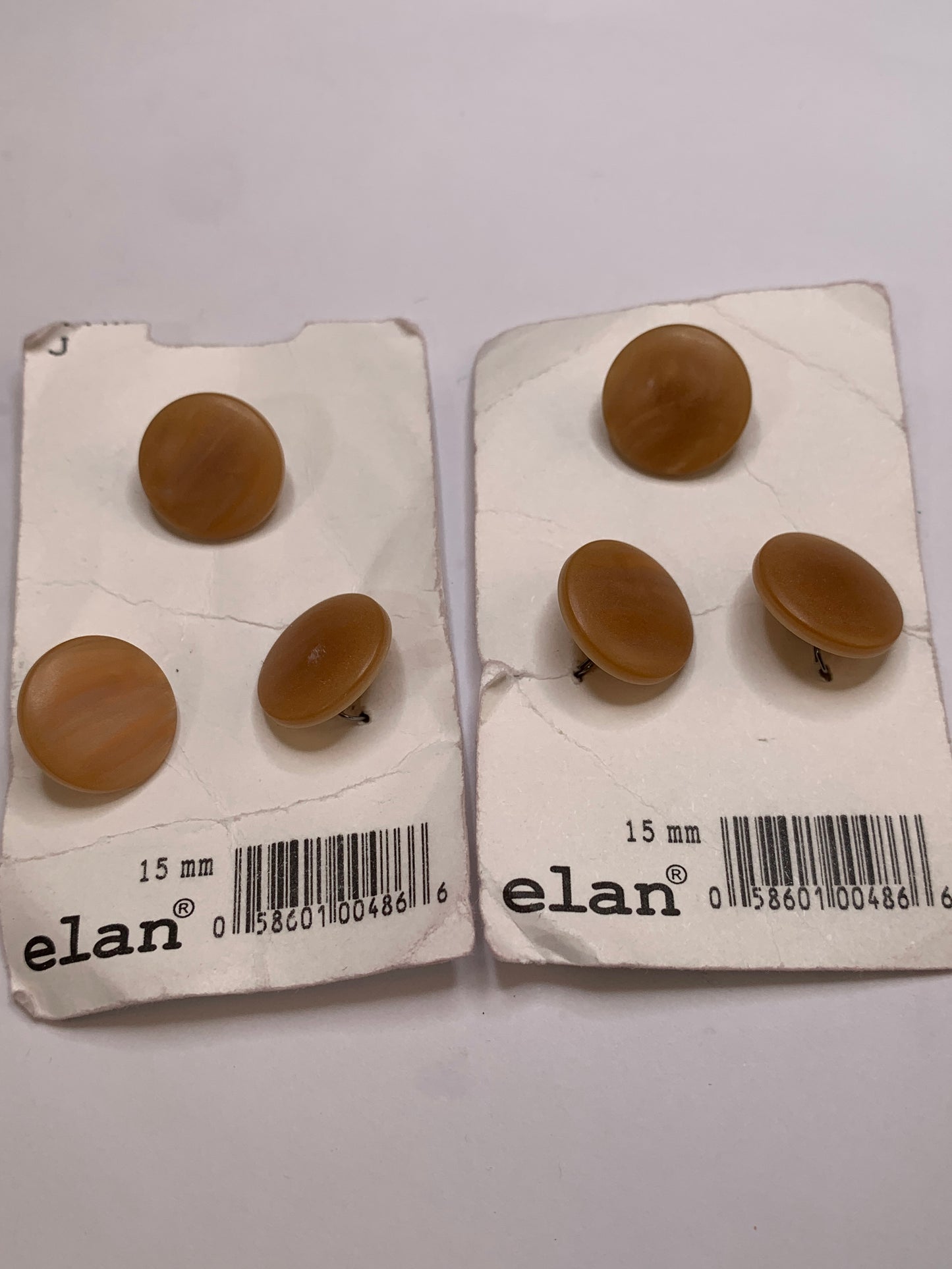 Vintage 6 Round Plastic Buttons, Shank, Brown, 1.5 cm, New/Old Stock