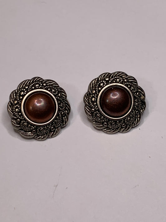 Vintage 2 Round Plastic Buttons, Shank, Brown, 1.5 cm, New/Old Stock